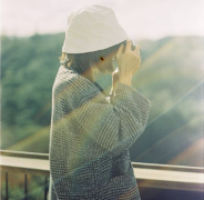 小三很嚣张,怎么让小三难堪